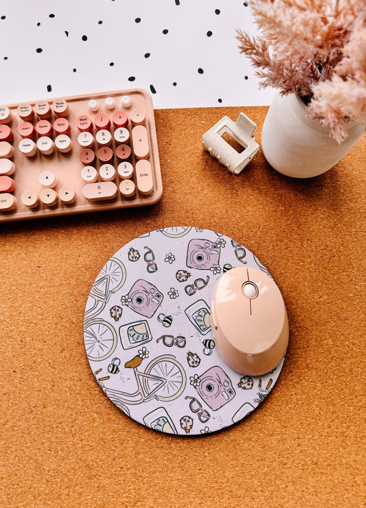 Kawaii European Summer Vibes Mouse Mat