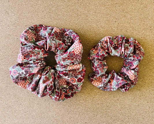 Cottage Core Floral Scrunchie I floral srunchie I XL scrunchies I hair scrunchies I gift's for her