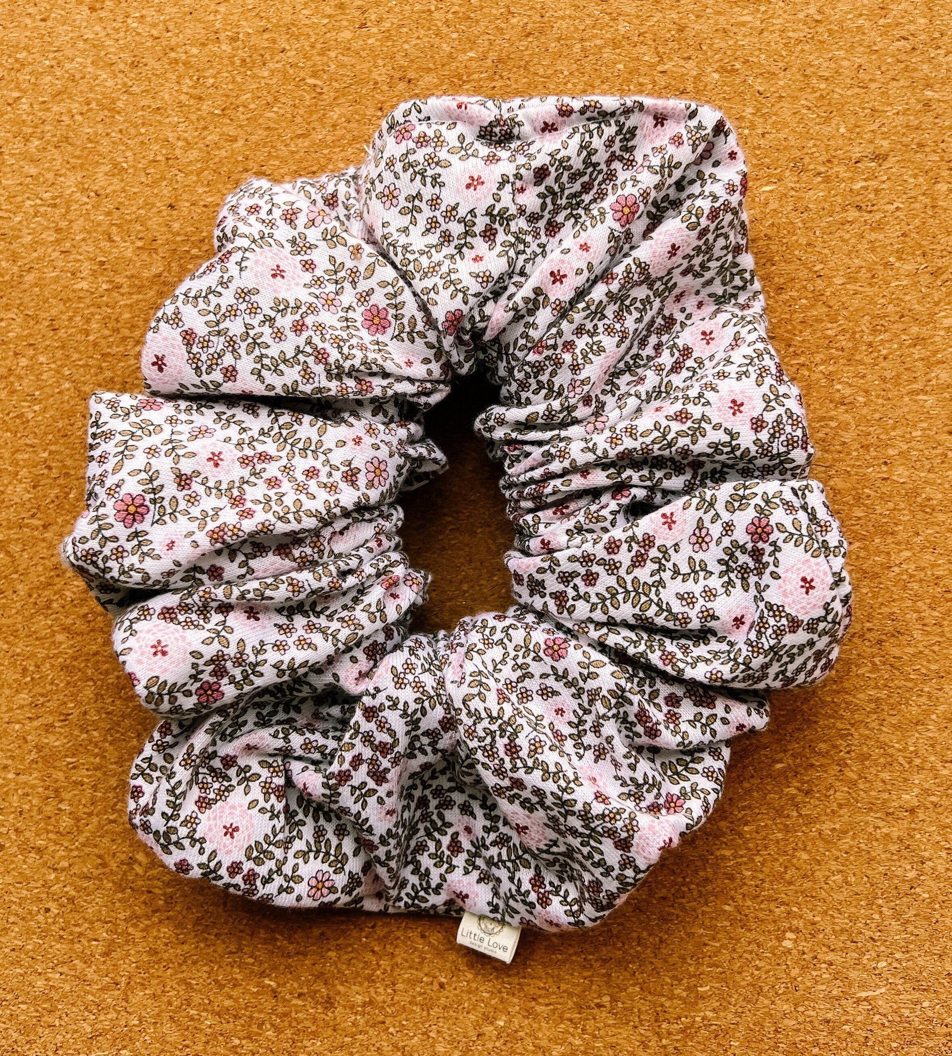 Vintage Florals Scrunchie I mini me I gifts for her I birthday gift's | organic cotton I XL scrunchie