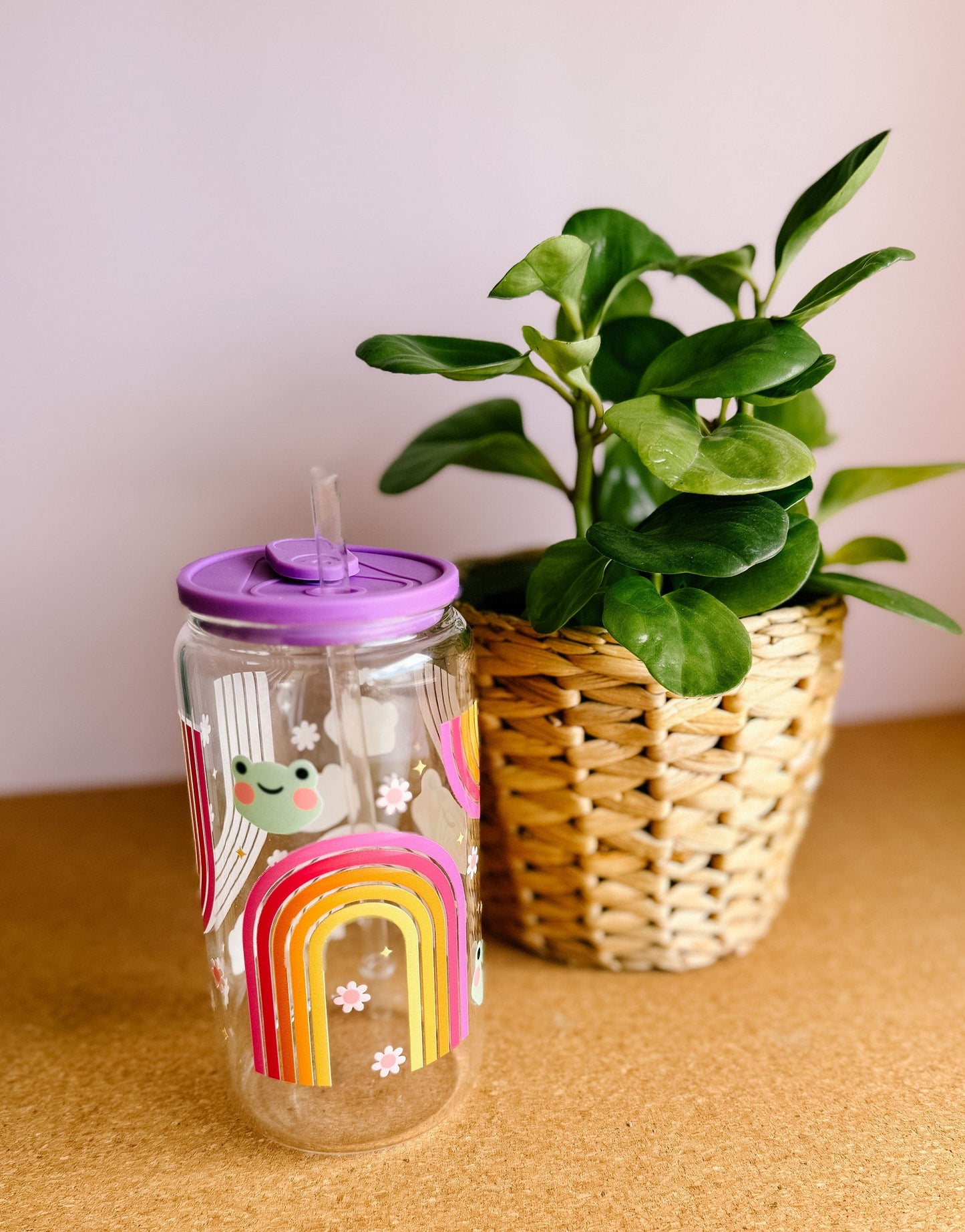 Adorable Rainbow Froggy Libbey glass can