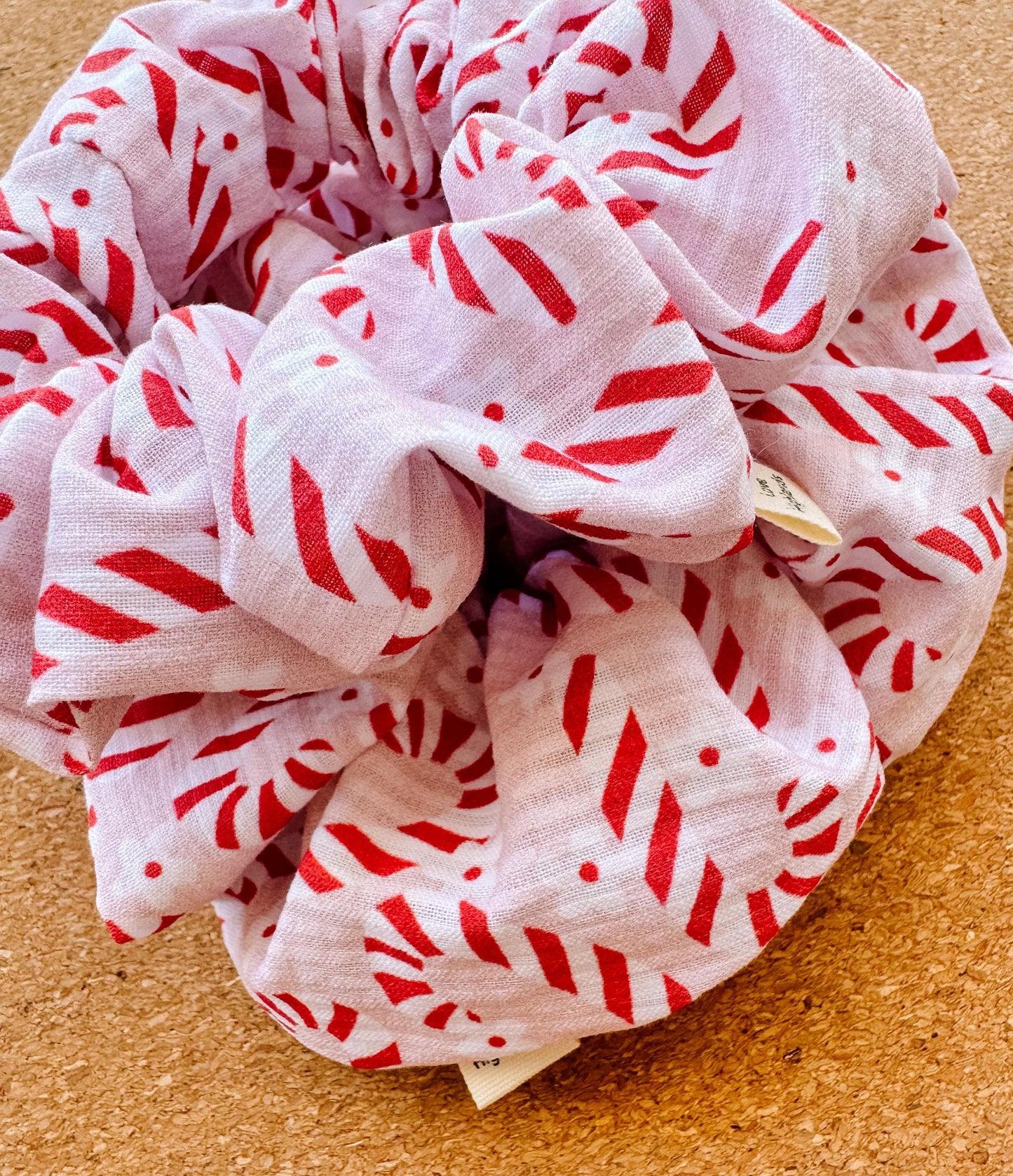 Daisy Candy Canes Scrunchie